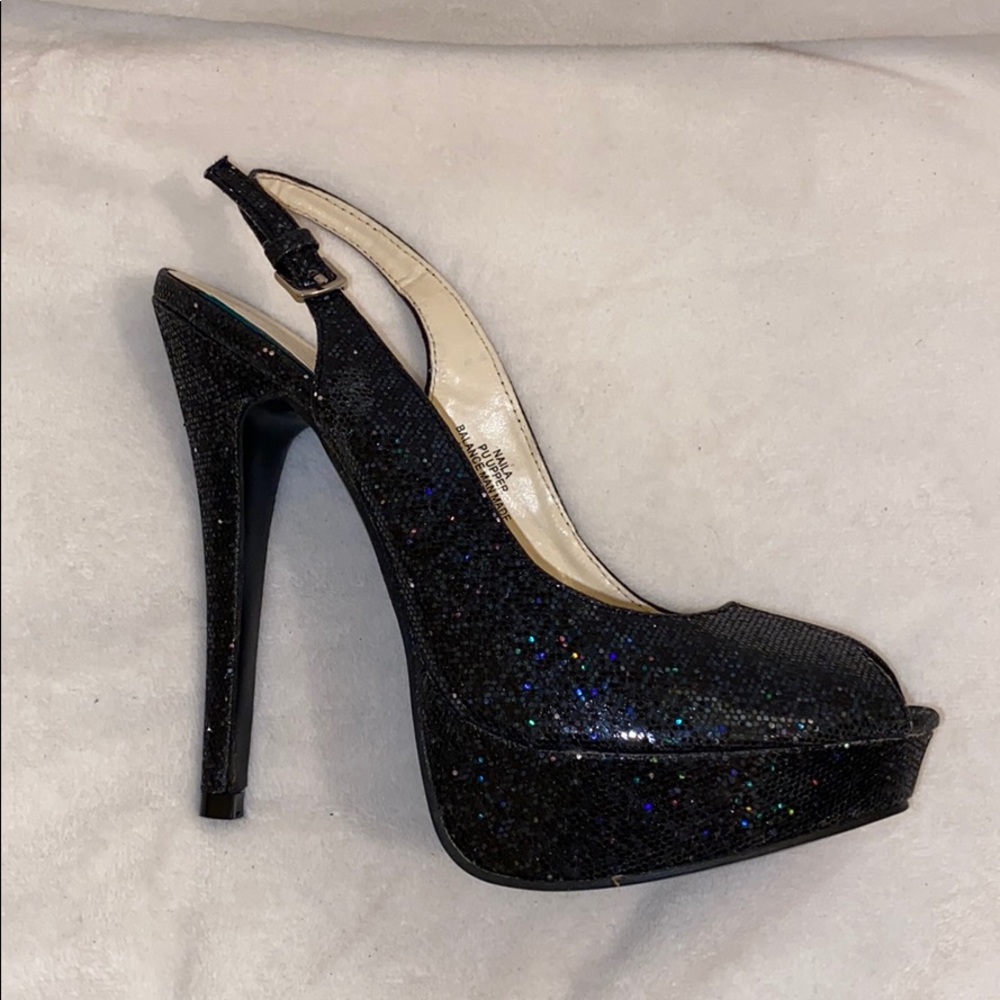 Type Z Heels